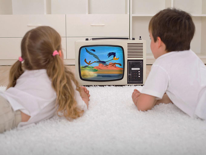 Можно ли смотреть детям телевизор?